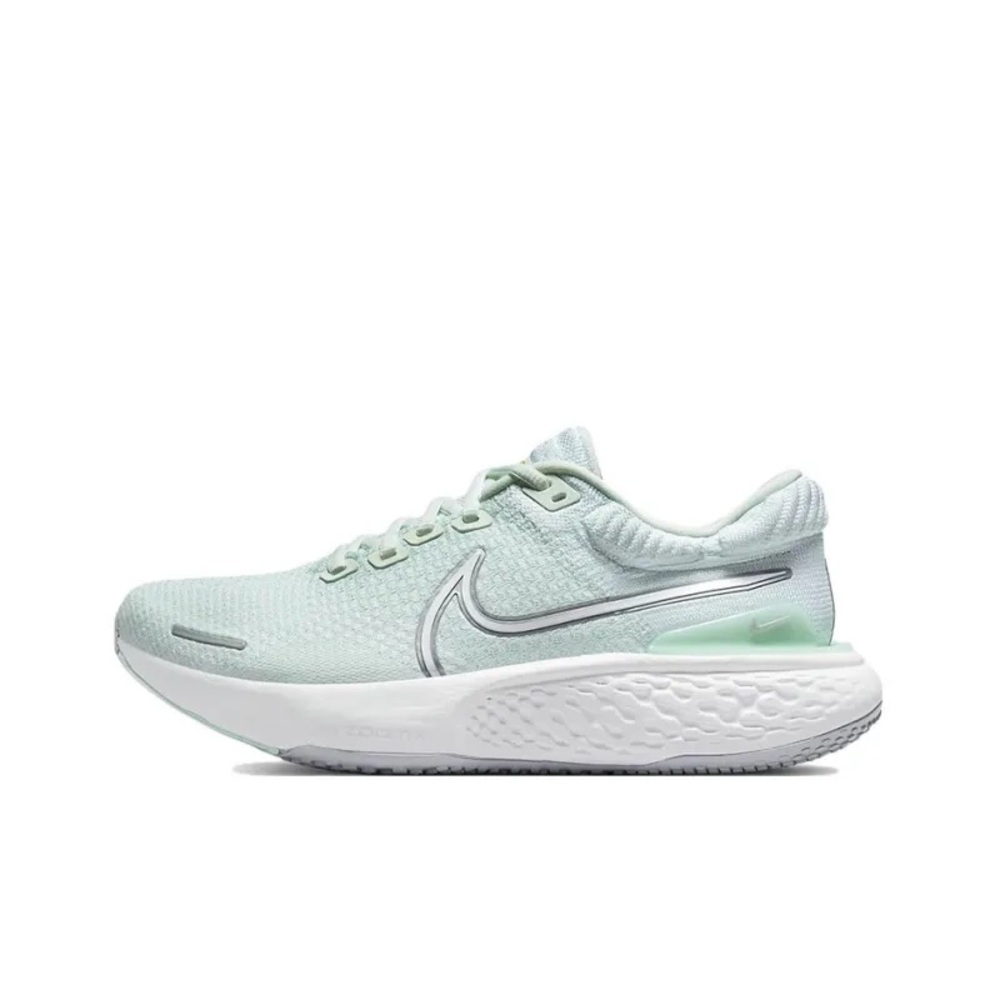 Nike Invincible Run Women’s Size 8